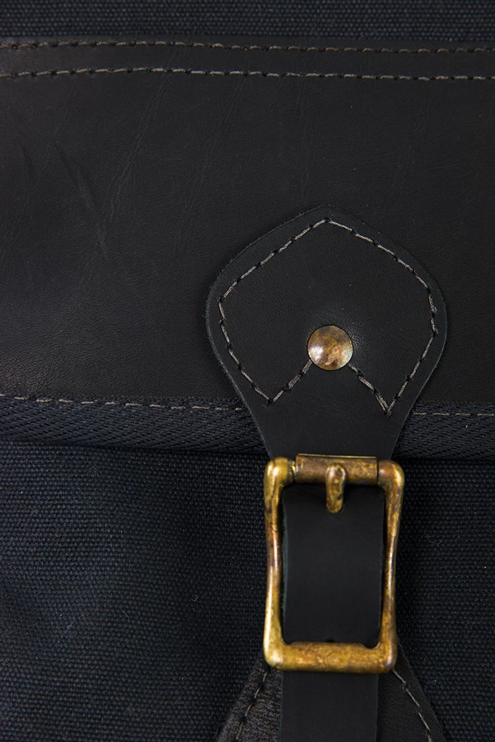 Frost River Premium Messenger Brief - Black 5 Frost River Premium Messenger Brief - Black