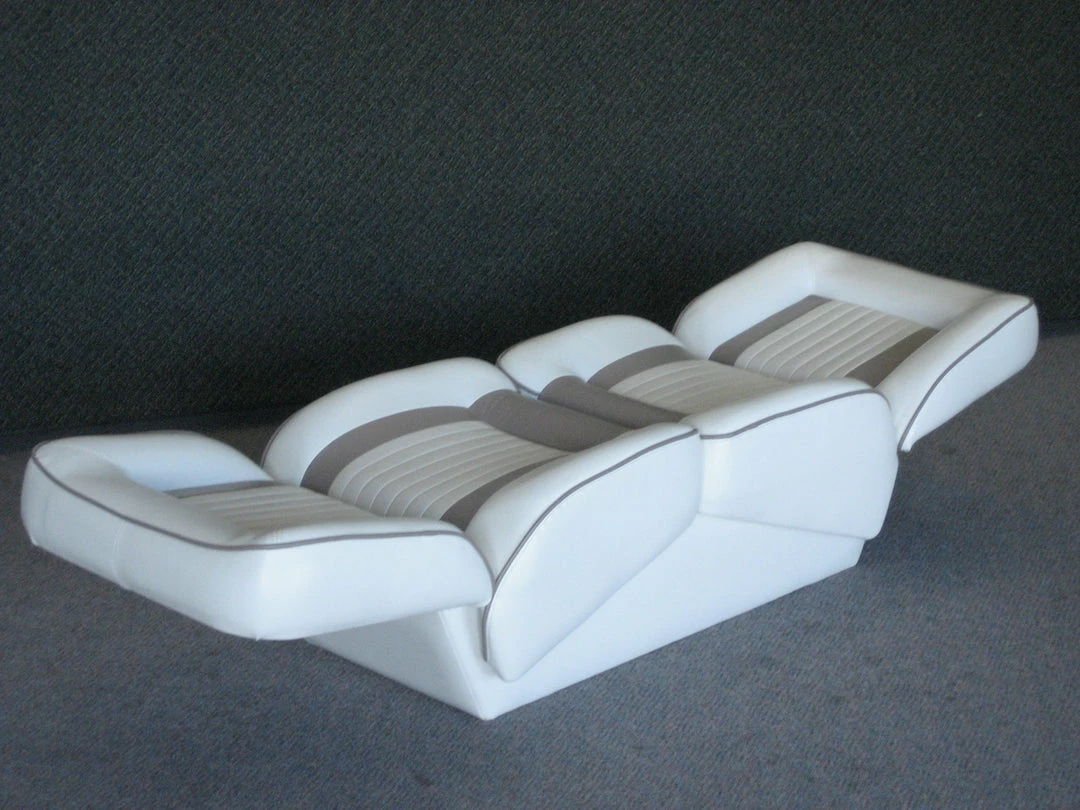 Classic Manufacturing Big Boy Sleeper/Lounge Seat 5 Classic Manufacturing Big Boy Sleeper/Lounge Seat