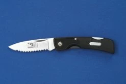 Camping Grohmann #Z390SW Featherweight Serrated Lockblade